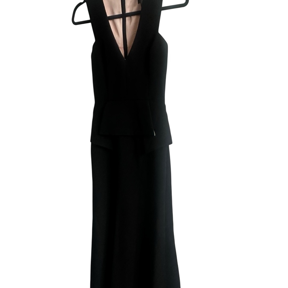 BCBGMaxAzria Black Sleeveless Prom Dress